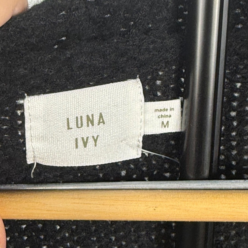 New Luna Ivy Pumpkin Knit Cardigan Womens M Black Orange Embroidered Fall Autumn - Picture 5 of 7